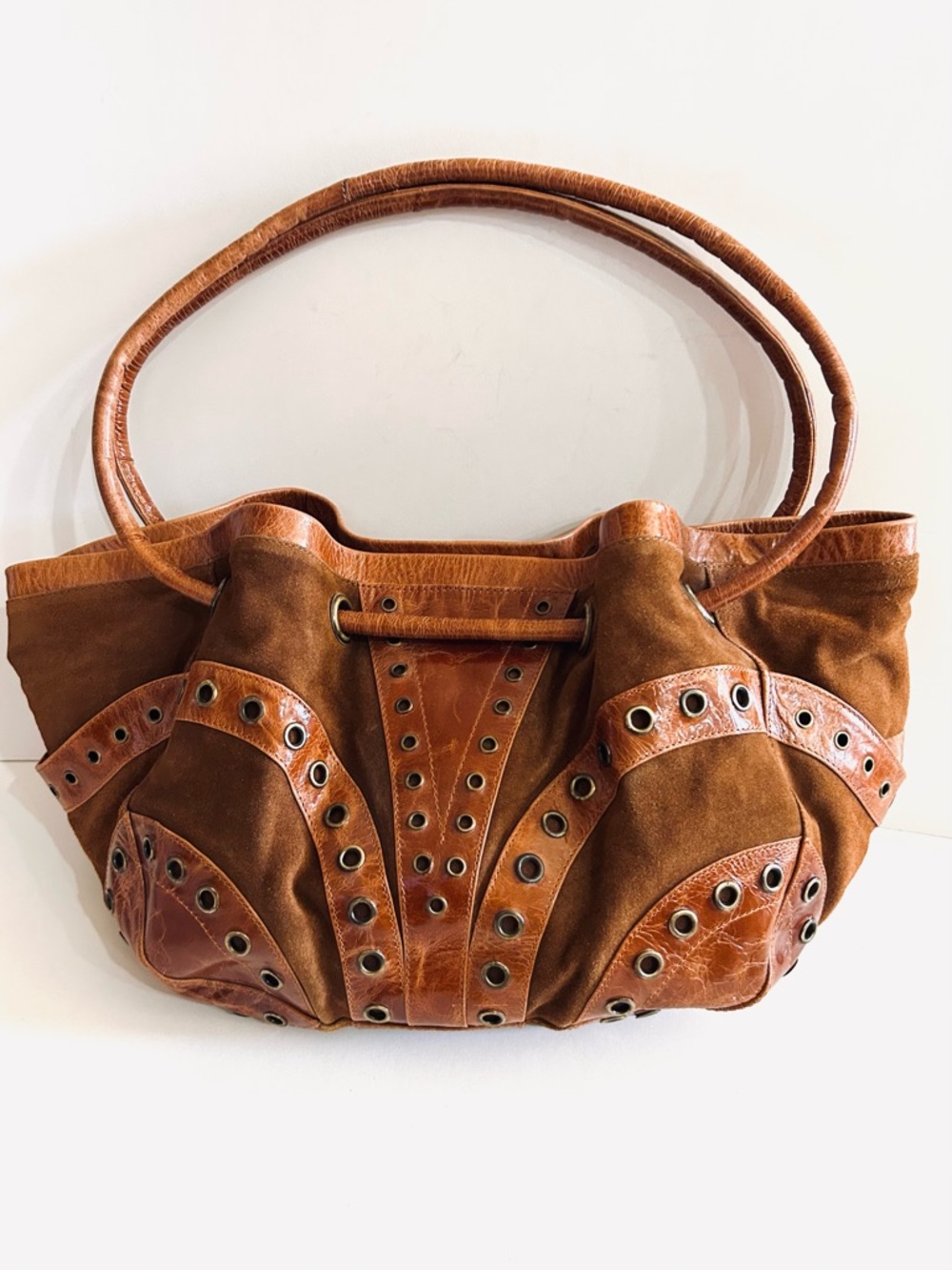 La Chic Brown Suede & Leather Shoulder Bag with Grommet Detail - Picture 10 of 10